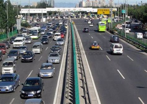 【长城微评】高速公路“超时费”不应如此霸道|高速公路|司机_凤凰资讯