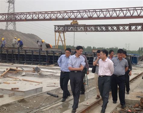 15日，济南市自然资源和规划局网站发布济南低运量轨道交通高新东区环线工程建设项目选址公告。