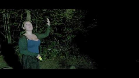 作死青年半夜去森林探险，眼前突然出现一白衣女子_腾讯视频
