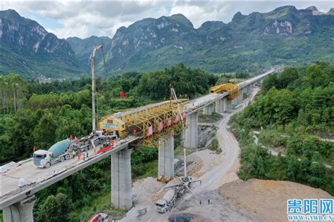 最新进展！贵南高铁贵州段路基完成95% 隧道已贯通54座-贵阳网