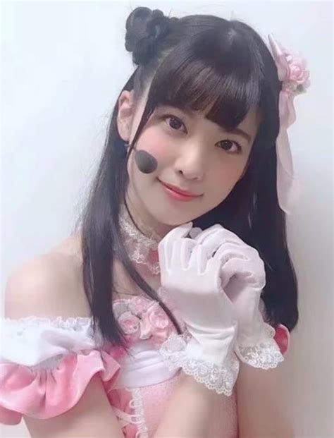 高尾奏音图片