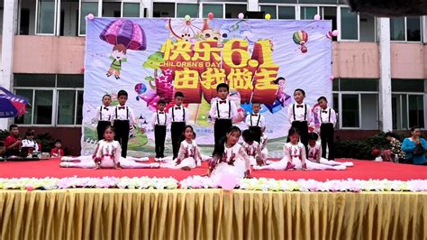 六一中小学生大合唱演出服装儿童诗歌朗诵服男女童红歌舞蹈表演服_虎窝淘
