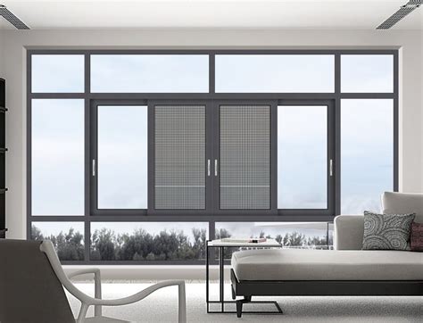 罗兰德式门窗多腔体设计、优质隔热条为您送温暖_门窗网