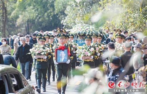 缅怀巨星！再忆袁隆平：“我有两个梦想……”-新闻频道-和讯网