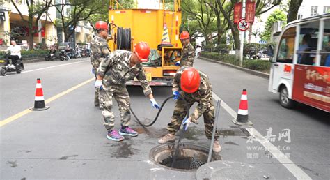 县综合行政执法局全面启动城区市政道路雨水管网清淤疏通工作 - 永嘉网