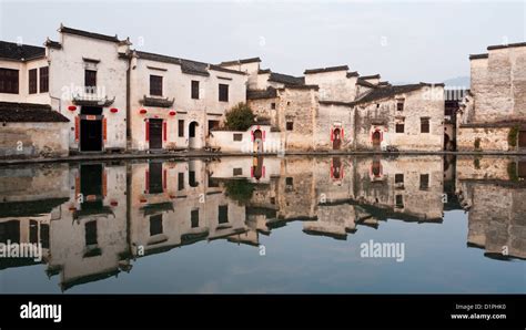 Hongcun Village - Huangshan Attractions - China Top Trip