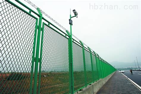钢丝网围墙栏杆-环保在线