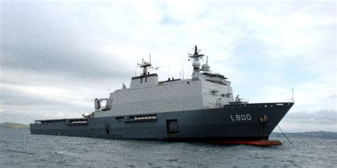 时代先锋：荷兰海军的卡雷尔-多尔曼号多功能支援舰_级船坞登陆舰_后勤_直升机