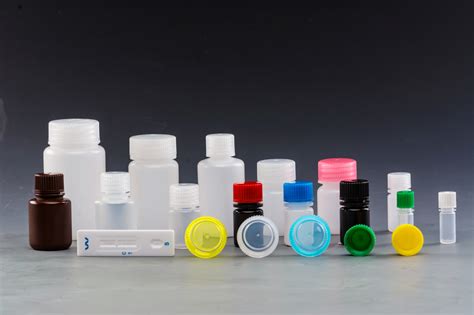 塑料试剂瓶常用的两种原料对比_鑫富达医药包装