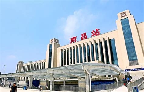 南昌火车站东广场将扩容至三层 改造项目明年完工__凤凰网