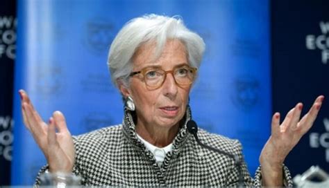 穿香奈儿的女财长:IMF总裁热门候选人拉加德-新闻中心-南海网