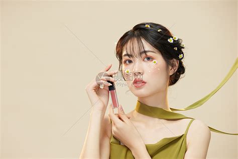 时尚美女美妆化妆高清图片下载-正版图片501710896-摄图网