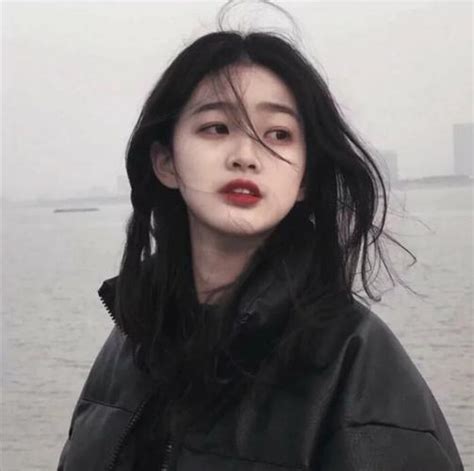 霸气的女生图片