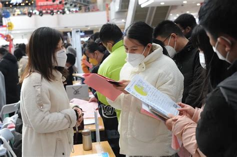 达成就业意向1053人次！淄博高新区2023年春风行动暨就业援助月首场专场招聘会举行 - 园区热点 - 中国高新网 - 中国高新技术产业导报