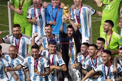 阿根廷世界杯45人初选名单曝光：梅西领衔，曼联18岁红星新增入围凤凰网体育_凤凰网