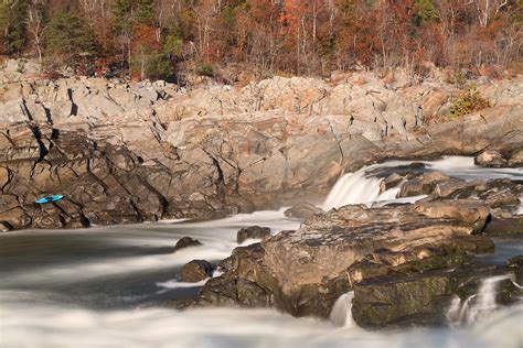 Minnehaha Falls in Autumn | Ben R Cooper Photography