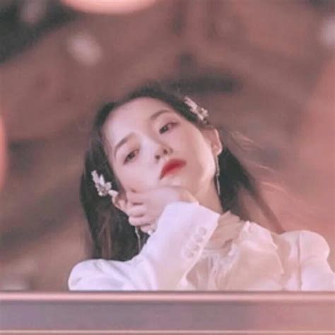 姓沈的女生古风头像真人