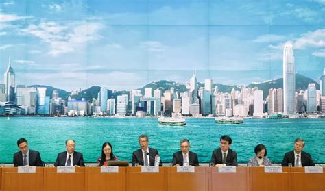 香港各项人才政策2024年最新获批数据！附内地人申请香港身份6个途径的申请要求和适合人群！