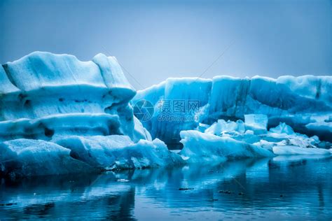 澄澈干净的冰川高清图片下载-正版图片302574561-摄图网