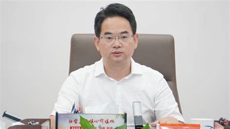 周功表主持召开2022年汉寿县国土空间规划委员会第三次例会_汉寿新闻网