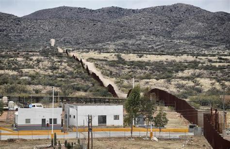 曾经投资150亿美元，特朗普修建的边境墙，如今怎么样了？_澎湃号·湃客_澎湃新闻-The Paper