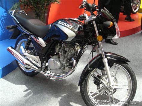 轻骑铃木骏威GSX125-3B十周年纪念版 - 济南铃木 - 摩托车论坛 - 中国第一摩托车论坛 - 摩旅进行到底!
