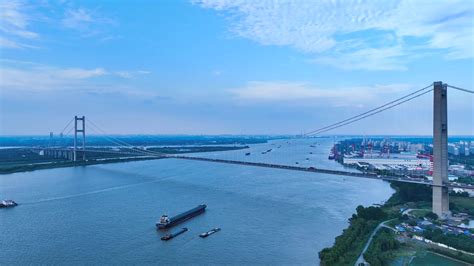 周边环境-江苏润扬大桥发展有限责任公司