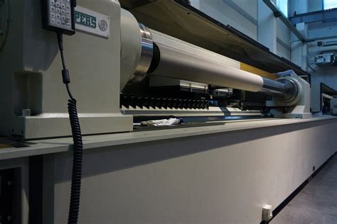 关于胶带涂布机的操作流程及涂布机的清洁方法_永皋机械