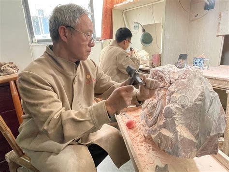 中国石雕艺术大师陈顺德：跨越半个世纪的匠师心-新闻中心-温州网