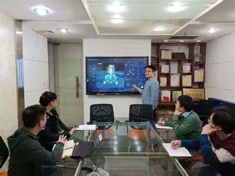 长宁区教育信息中心IPv6网络建设技术培训在我校举行