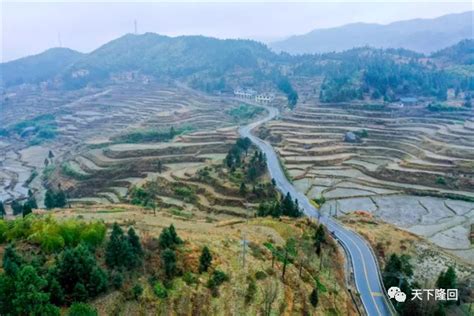 隆回这条公路入选2021年度“湖南省最具人气路”_隆回人网