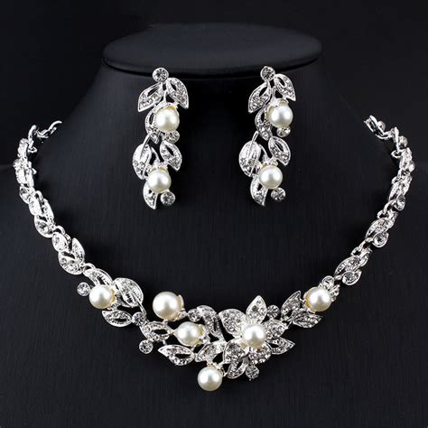经典时尚流行饰品 欧式珍珠水钻项链耳环两件套 宴会结婚搭配-阿里巴巴