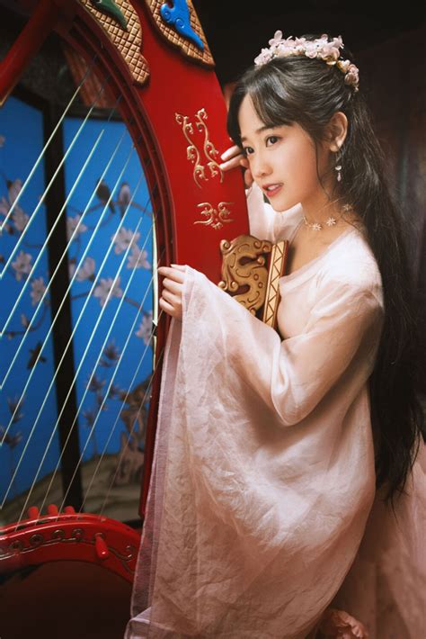 郑湫泓图片