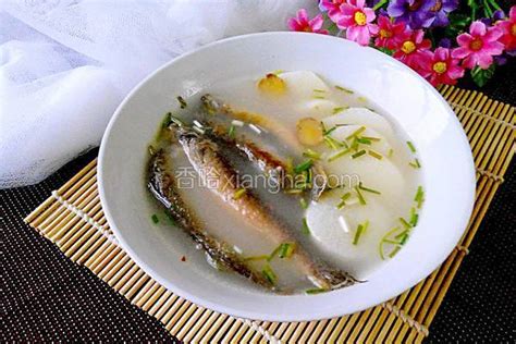 泥鳅汤的做法_菜谱_香哈网