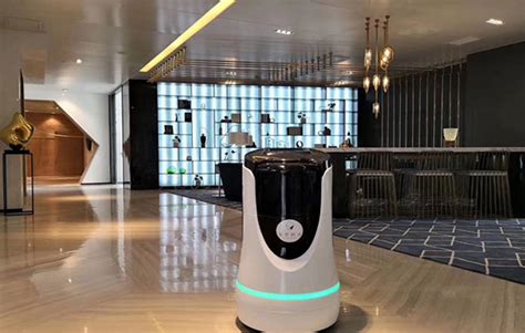 智慧酒店转型智能机器人不可缺-酒店交易网