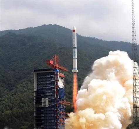 中国长征五号火箭成功发射！起飞推力超千吨，重要性堪比东风41|长征五号|运载火箭|洲际导弹_新浪新闻