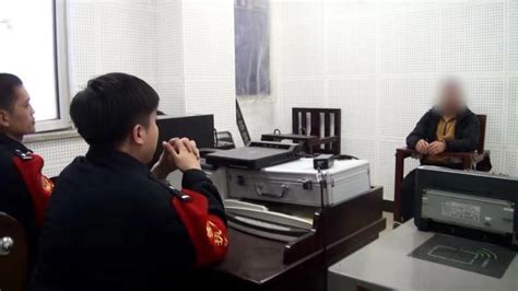 北京南站一男子搭讪旅客，自称代买火车票骗取好处费被拘__凤凰网
