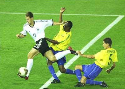 历史上的今天：世界杯半决赛巴西1-7德国，遭遇队史最惨痛失利 - 知乎