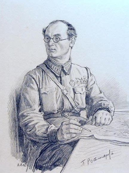 帕维尔·奥西波维奇·苏霍伊（1895年7月22日－1975年9月15日）前苏联飞