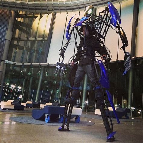 SuitX外骨骼机器人受沃尔沃青睐 为劳动者提供安全防护_智能之家