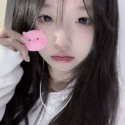 甜辣妹复古风格头像女生