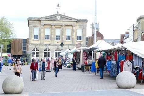 Andover High Street named as one of the best in the country | MLG Gazettes