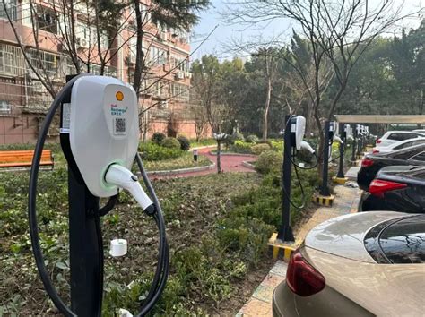 虹口区新增一个最大的社区新能源汽车充电站-上海市虹口区人民政府
