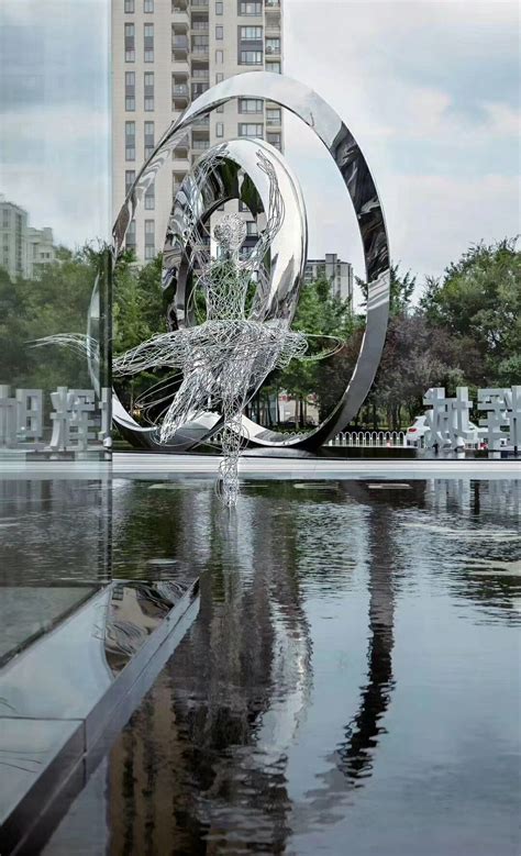 厂家定制大型不锈钢龙雕塑城市景观雕塑不锈钢金属抽象校园雕塑-阿里巴巴