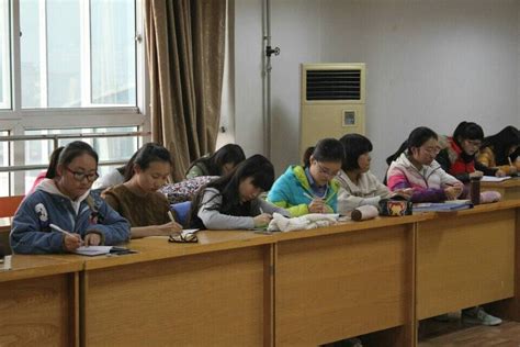 我院举办团支书培训学习会-外国语学院