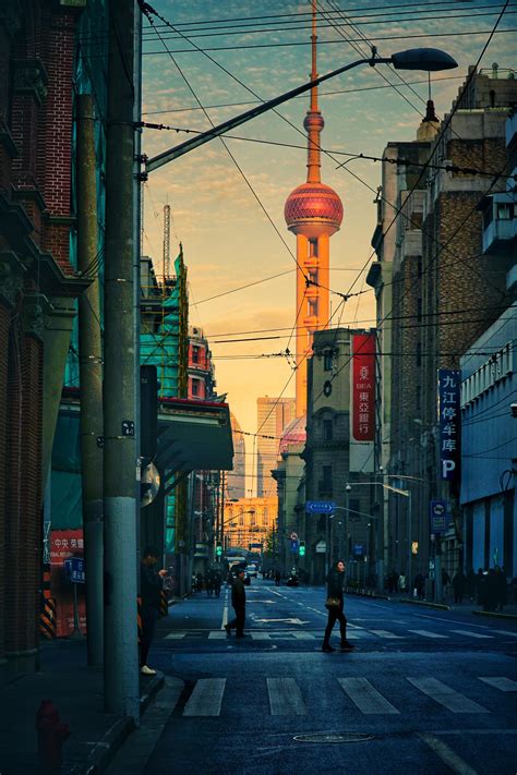 上海商业街高清图片下载-正版图片500021690-摄图网