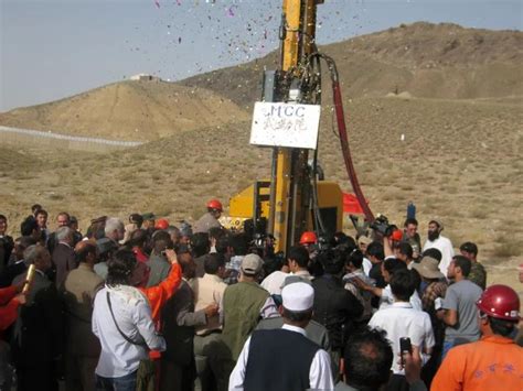 资源勘查与矿山建设：世界特大型铜矿—阿富汗艾娜克铜矿勘查