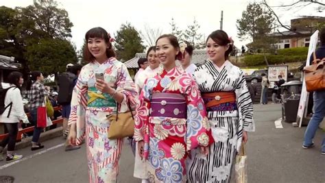 想长期在日本生活“日本永驻”和“日本入籍”究竟哪个最适合你？ - 知乎