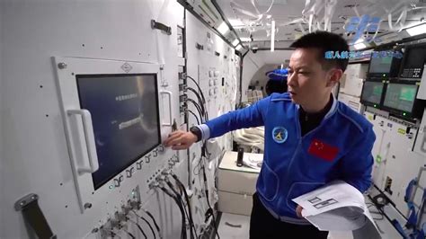 神舟十二号载人飞船与天和核心舱完成自主快速交会对接_凤凰网视频_凤凰网