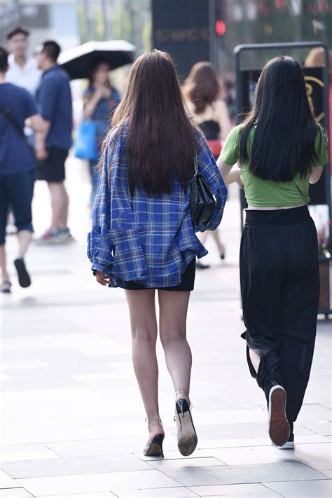 奶茶小姐姐图片